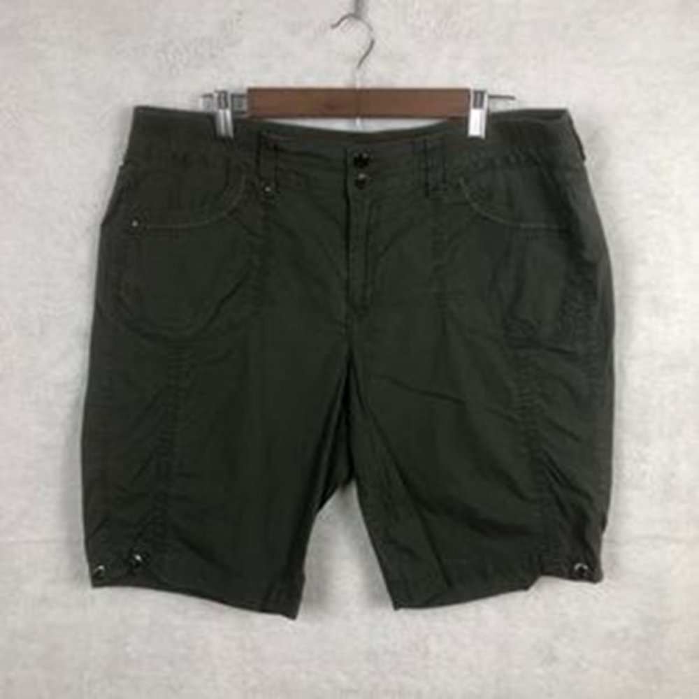 David Kahn women’s 29 denim Bermuda shorts